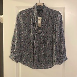 Banana Republic Flower Tie Blouse NWT, Petite S